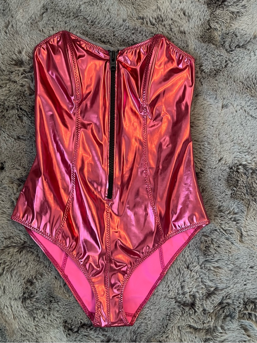 Lisa Marie Fernandez magenta, metallic strapless, bathing suit. NWT